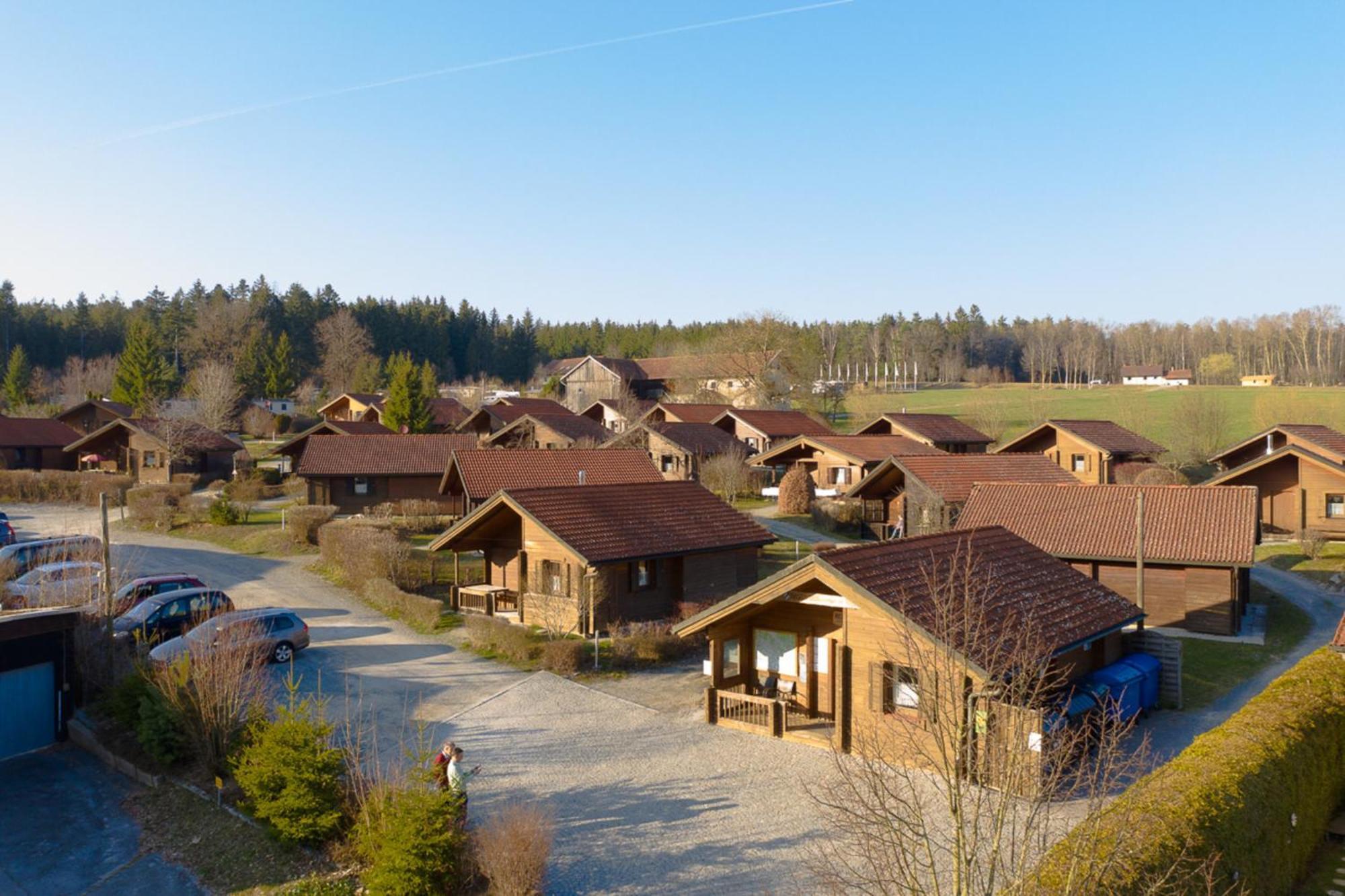 Ferienhaus Nr 15, Typ A, Feriendorf Jaegerpark, Bayerischer Wald Viechtach Bagian luar foto